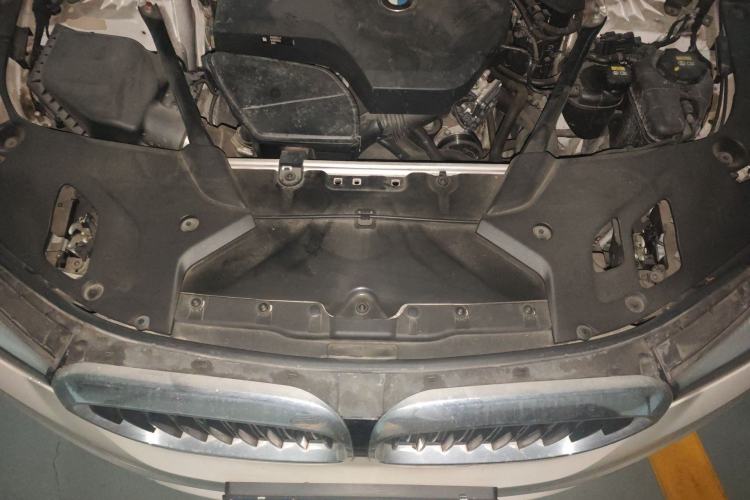 Used BMW 5 Series 2018 530Li Leading Edition Luxury Package Engine Bay