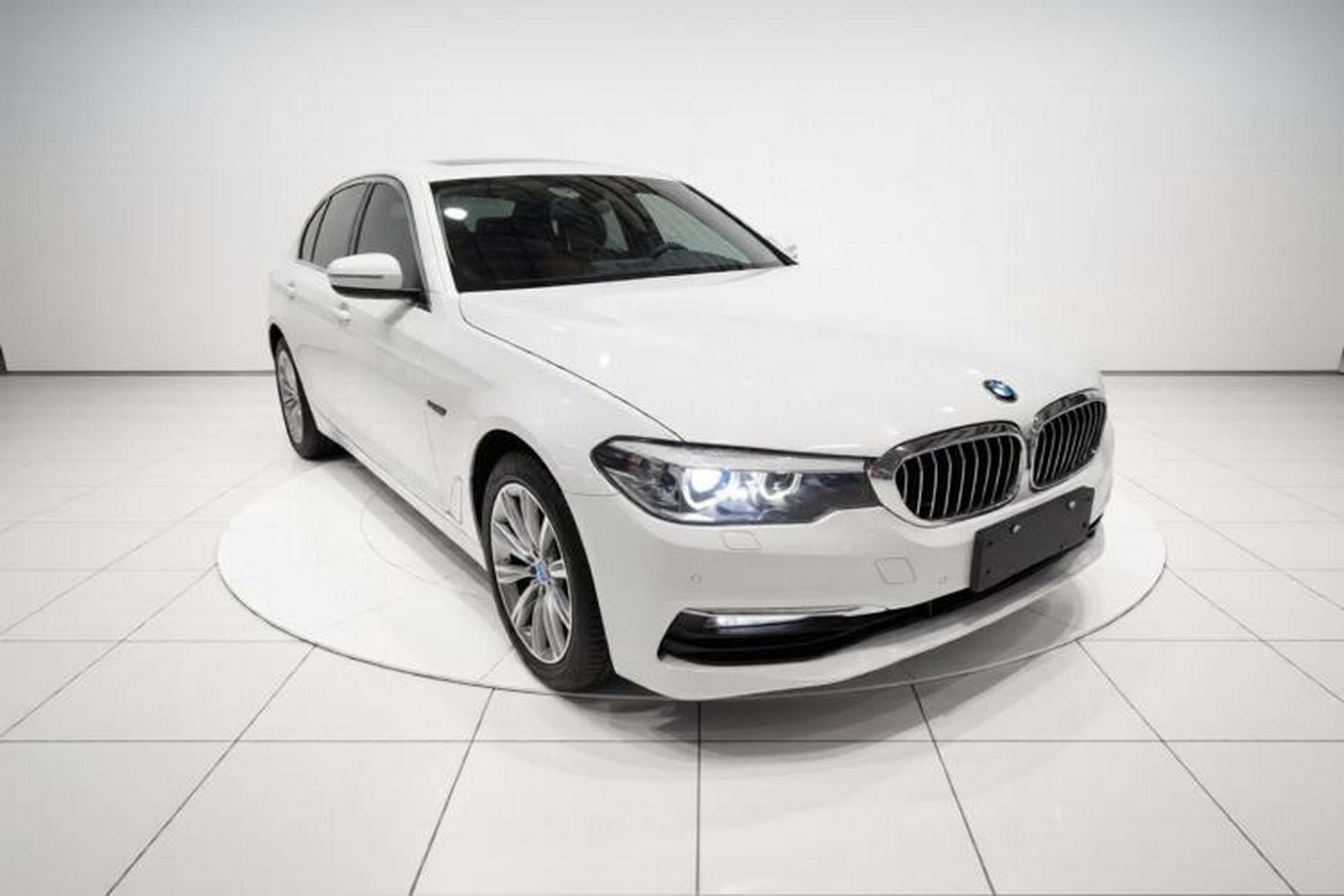 Used BMW 5 Series 2018 528Li Launch Special Edition Exterior 1