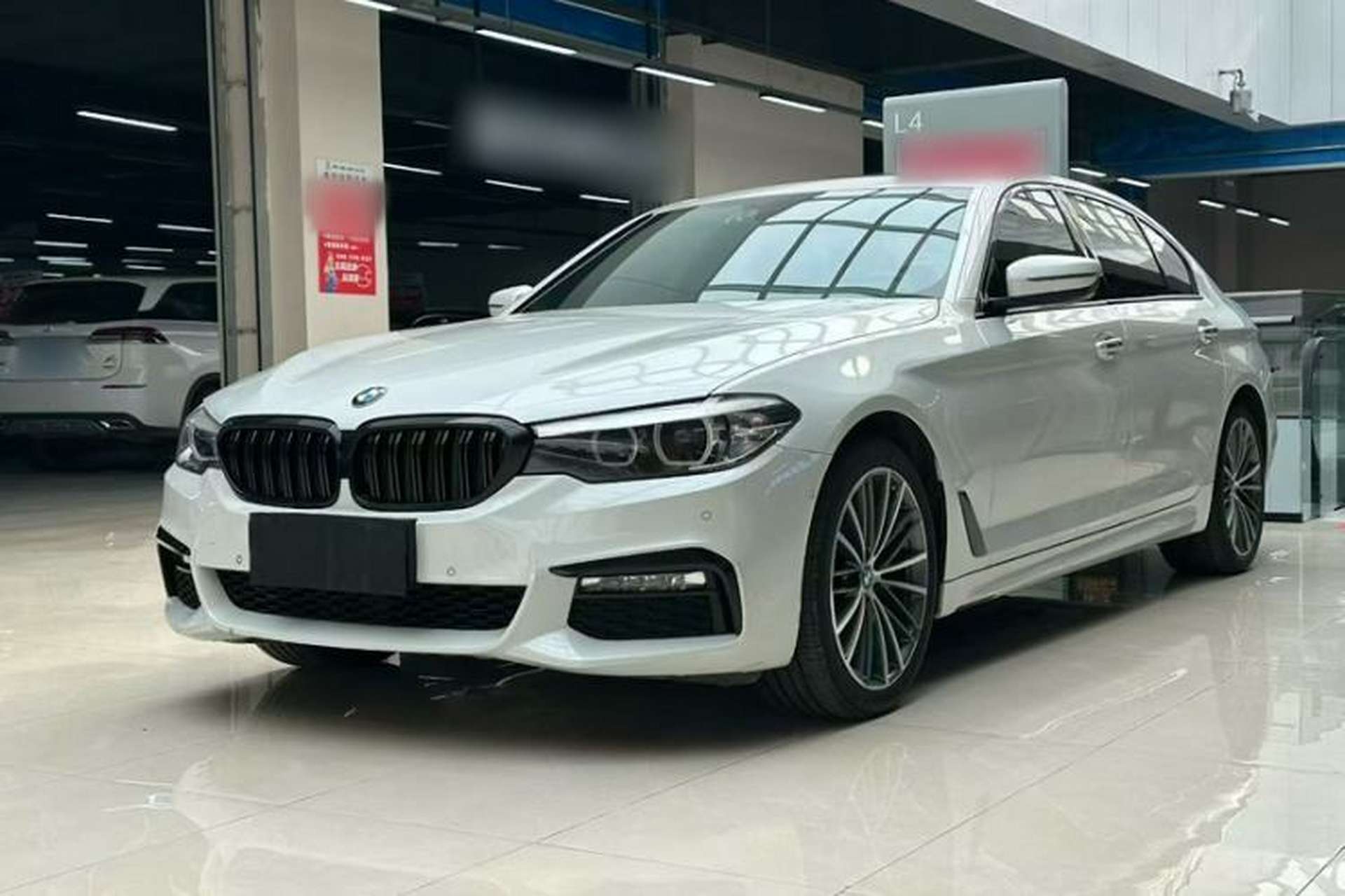Used BMW 5 Series 2018 525Li M Sport Package Exterior 1