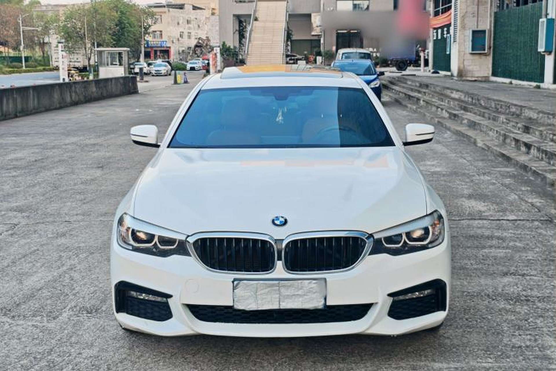 Used BMW 5 Series 2018 530Li xDrive M Sport Package Exterior 1
