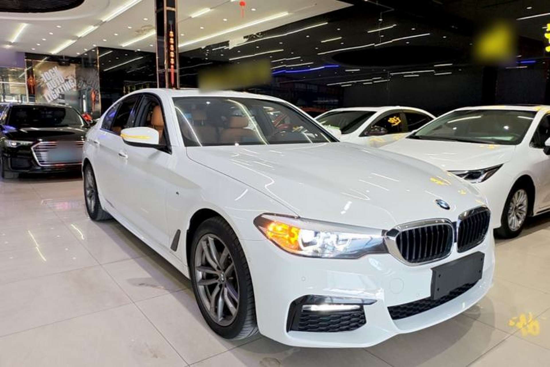 Used BMW 5 Series 2018 525i M Sport Package Exterior 1