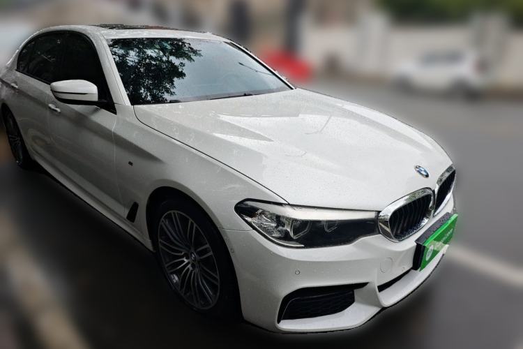Used BMW 5 Series 2018 Restyled 530Li Leading Edition M Sport Package Exterior 2