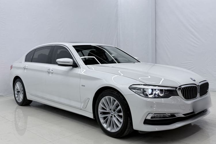 Used BMW 5 Series 2018 525Li Luxury Package Exterior 2