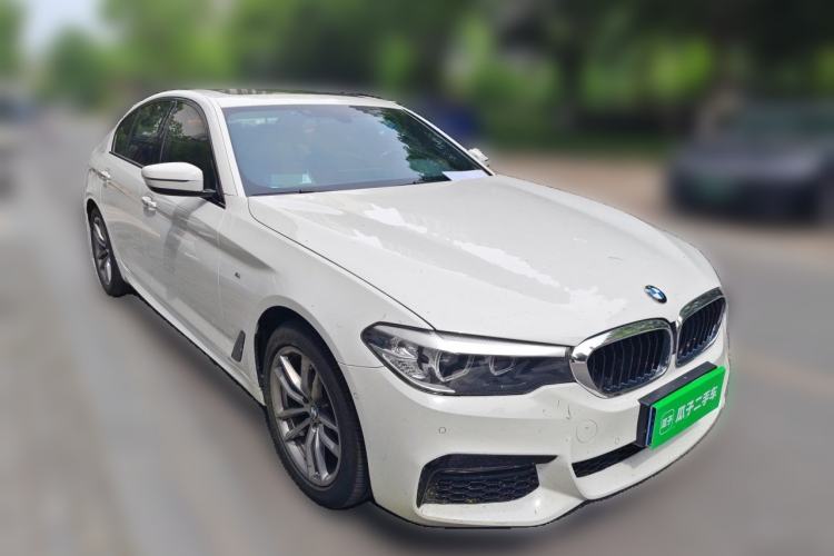 Used BMW 5 Series 2018 525i M Sport Package Exterior 2