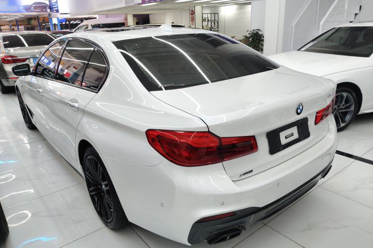 Used BMW 5 Series 2018 530Li Luxury Edition M Sport Package Exterior 2