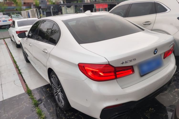 Used BMW 5 Series 2018 Restyled 530Li Leading Edition M Sport Package Exterior 2