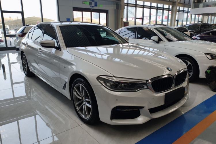 Used BMW 5 Series 2018 525Li M Sport Package Exterior 2