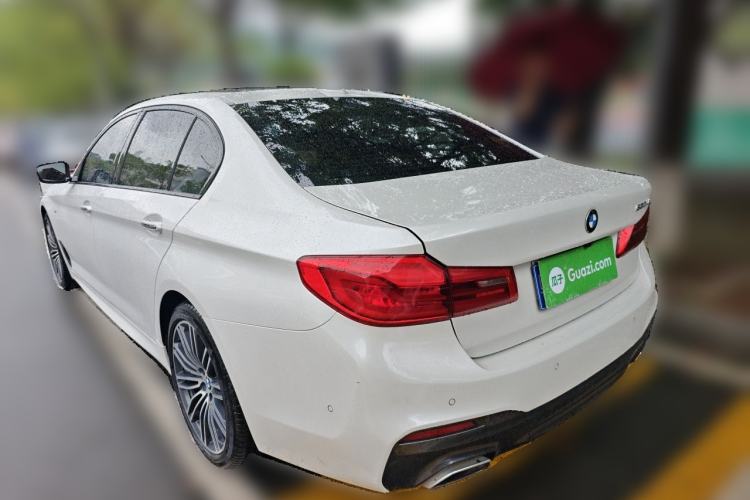 Used BMW 5 Series 2018 Restyled 530Li Leading Edition M Sport Package Exterior 3