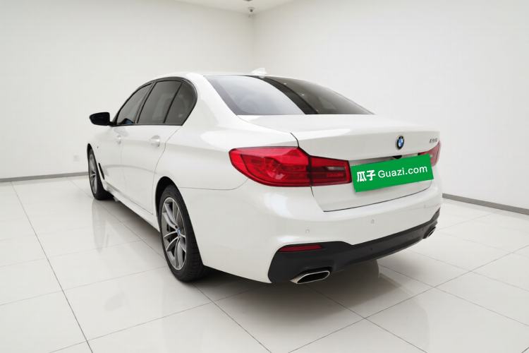 Used BMW 5 Series 2018 525Li M Sport Package Exterior 3