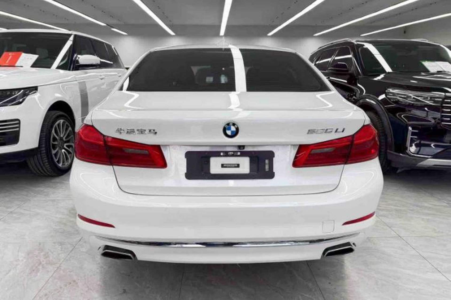 Used BMW 5 Series 2018 525Li Luxury Package Exterior 3