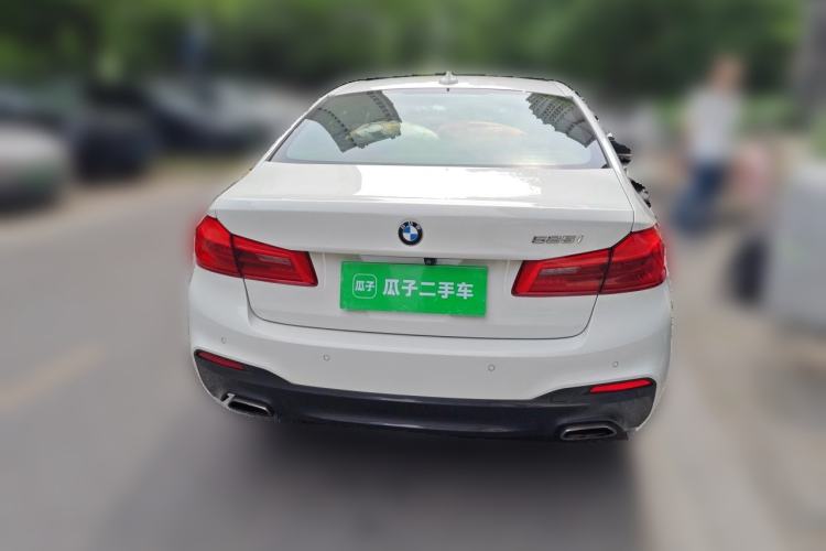 Used BMW 5 Series 2018 525i M Sport Package Exterior 4