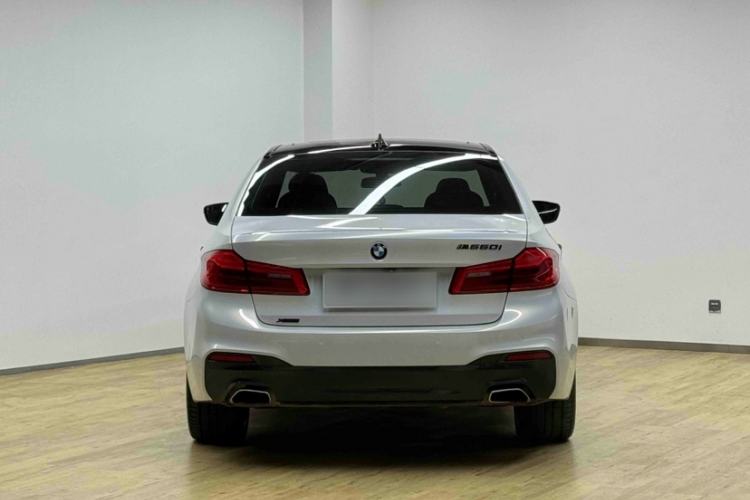 Used BMW 5 Series 2018 Facelifted 530Li xDrive M Sport Package Exterior 4
