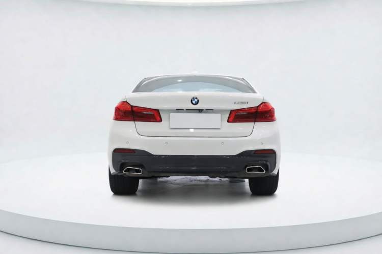 Used BMW 5 Series 2018 525i M Sport Package Exterior 4