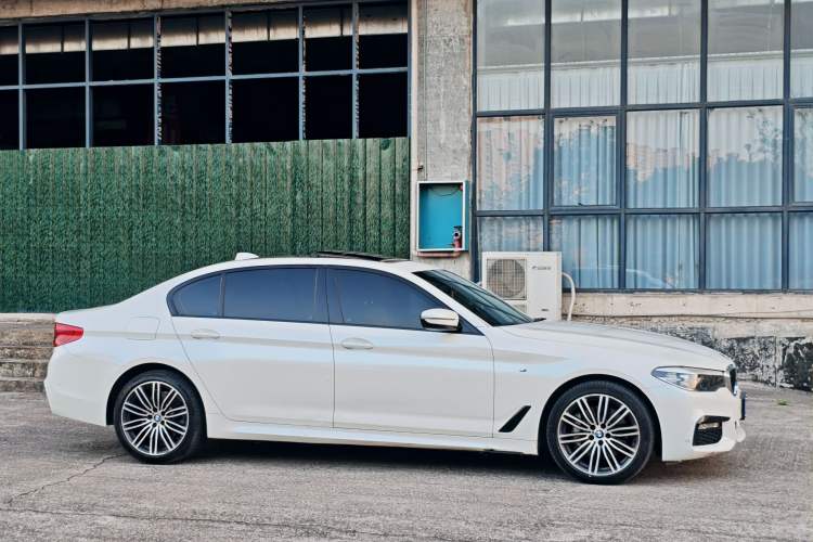 Used BMW 5 Series 2018 530Li xDrive M Sport Package Exterior 4