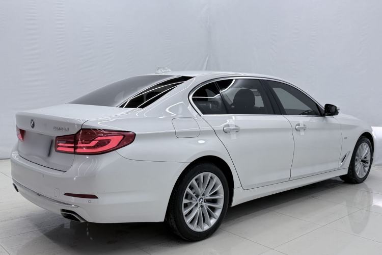 Used BMW 5 Series 2018 525Li Luxury Package Exterior 5