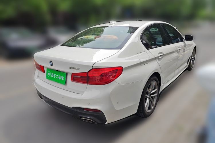 Used BMW 5 Series 2018 525i M Sport Package Exterior 5