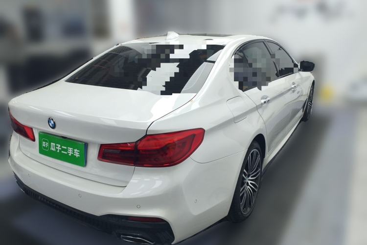 Used BMW 5 Series 2018 Restyled 530Li Luxury Edition M Sport Package Exterior 5