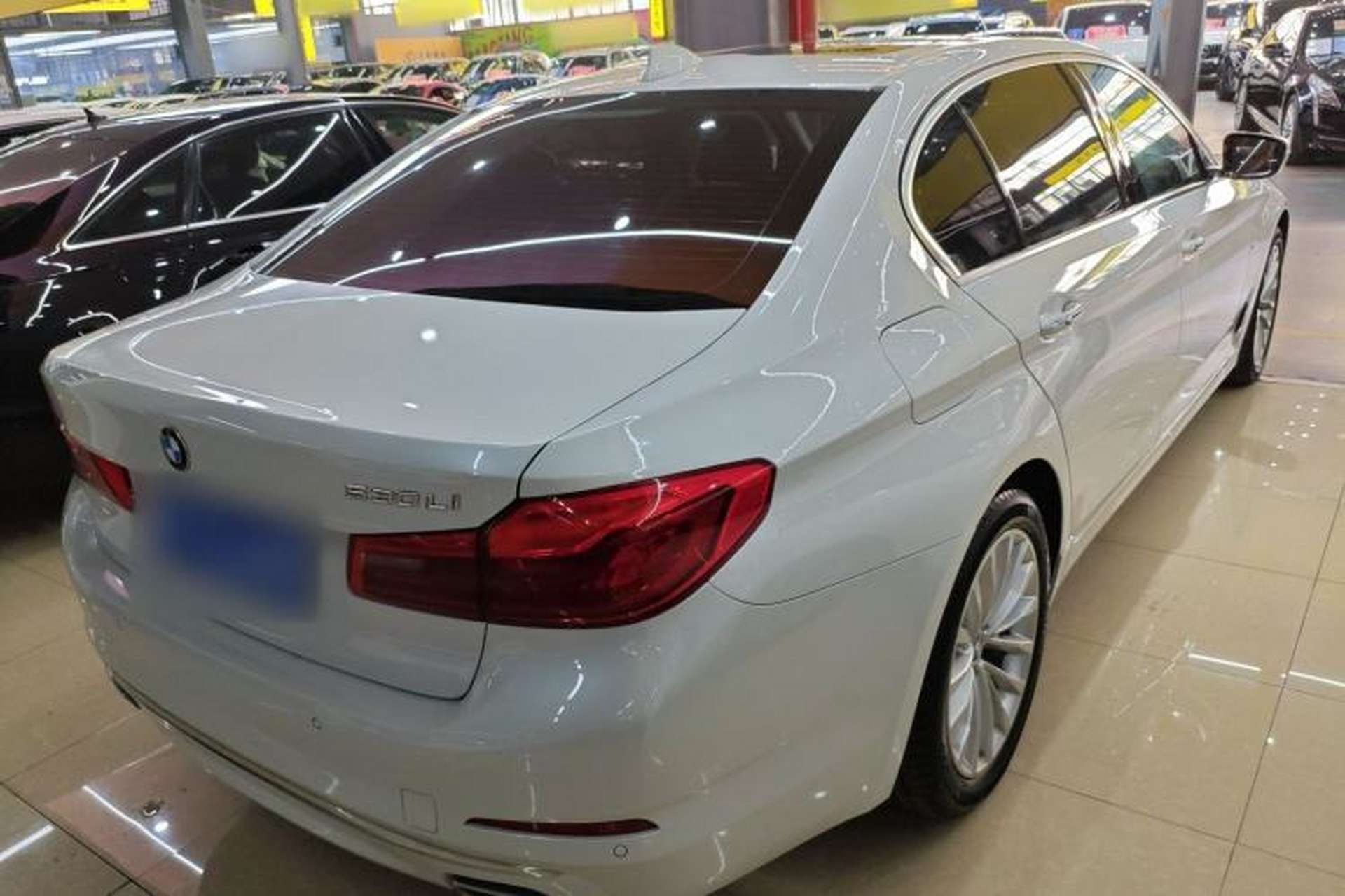 Used BMW 5 Series 2018 530Li Leading Edition Luxury Package Exterior 5