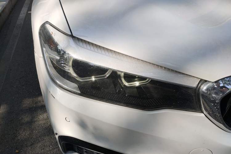 Used BMW 5 Series 2018 Restyled 530Li Leading Edition M Sport Package Exterior 6