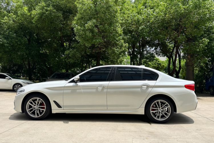 Used BMW 5 Series 2018 525Li M Sport Package Exterior 7
