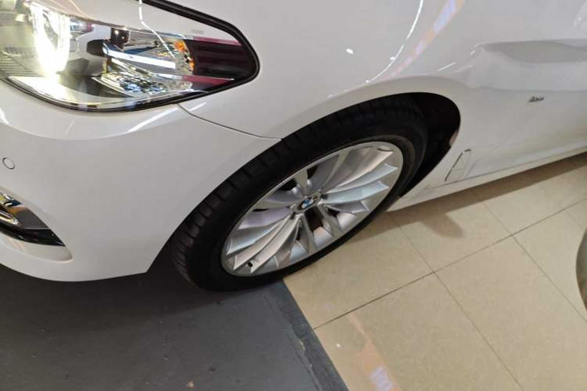 Used BMW 5 Series 2018 530Li Leading Edition Luxury Package Exterior 7