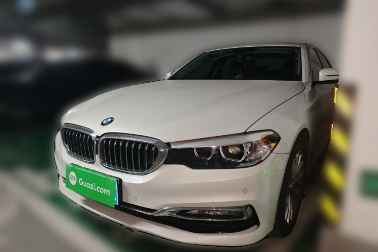 Used BMW 5 Series 2018 525Li Luxury Package Guazi used car, China used car export, Used car for sale, Used cars, Cheapest cars for sale