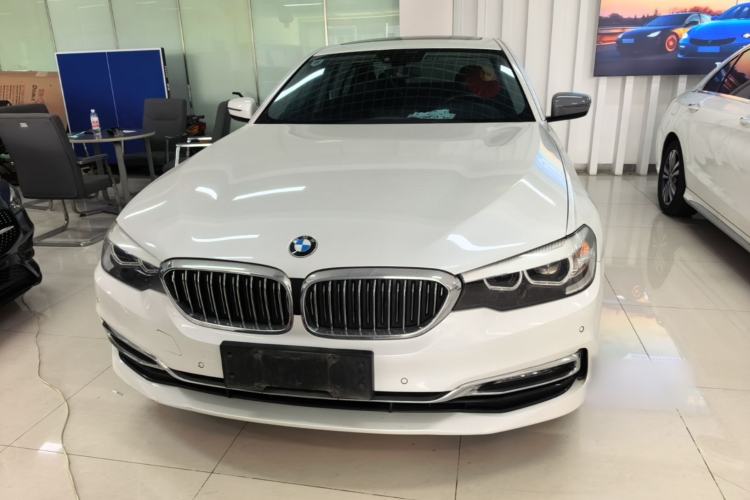 Used BMW 5 Series 2018 525Li Luxury Package Front