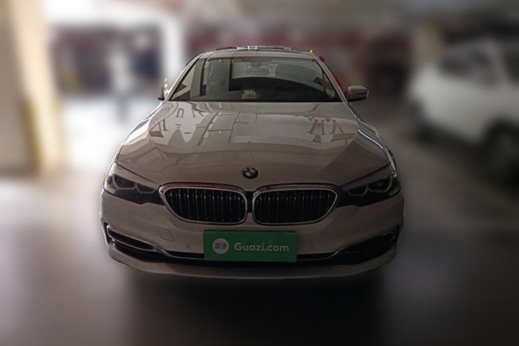 Used BMW 5 Series 2018 525Li Luxury Package Front