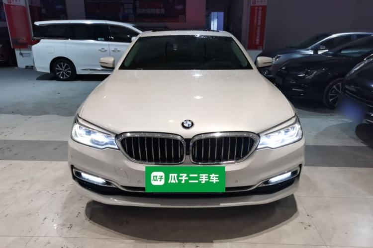 Used BMW 5 Series 2018 Facelifted 530Li Luxury Edition Premium Package Front