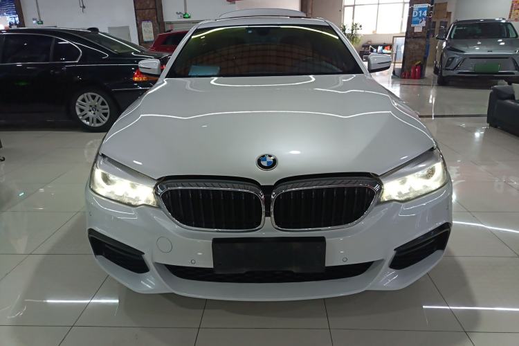 Used BMW 5 Series 2018 Restyled 530Li Leading Edition M Sport Package Front