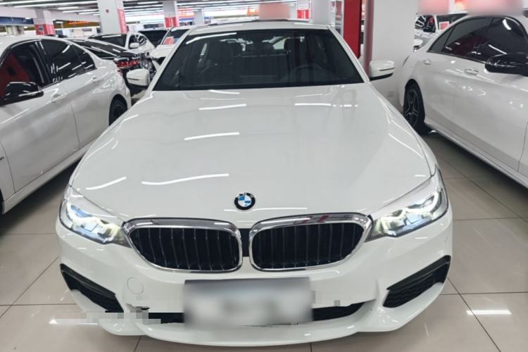 Used BMW 5 Series 2018 525i M Sport Package Front