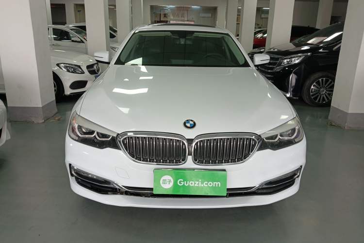 Used BMW 5 Series 2018 525Li Luxury Package Front