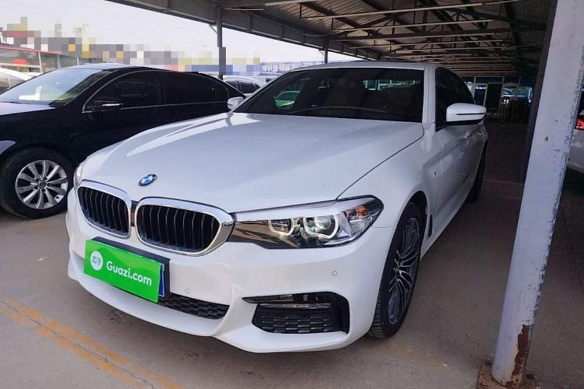 Used BMW 5 Series 2018 530Li Leading Model M Sport Package Front Left 45 Deg