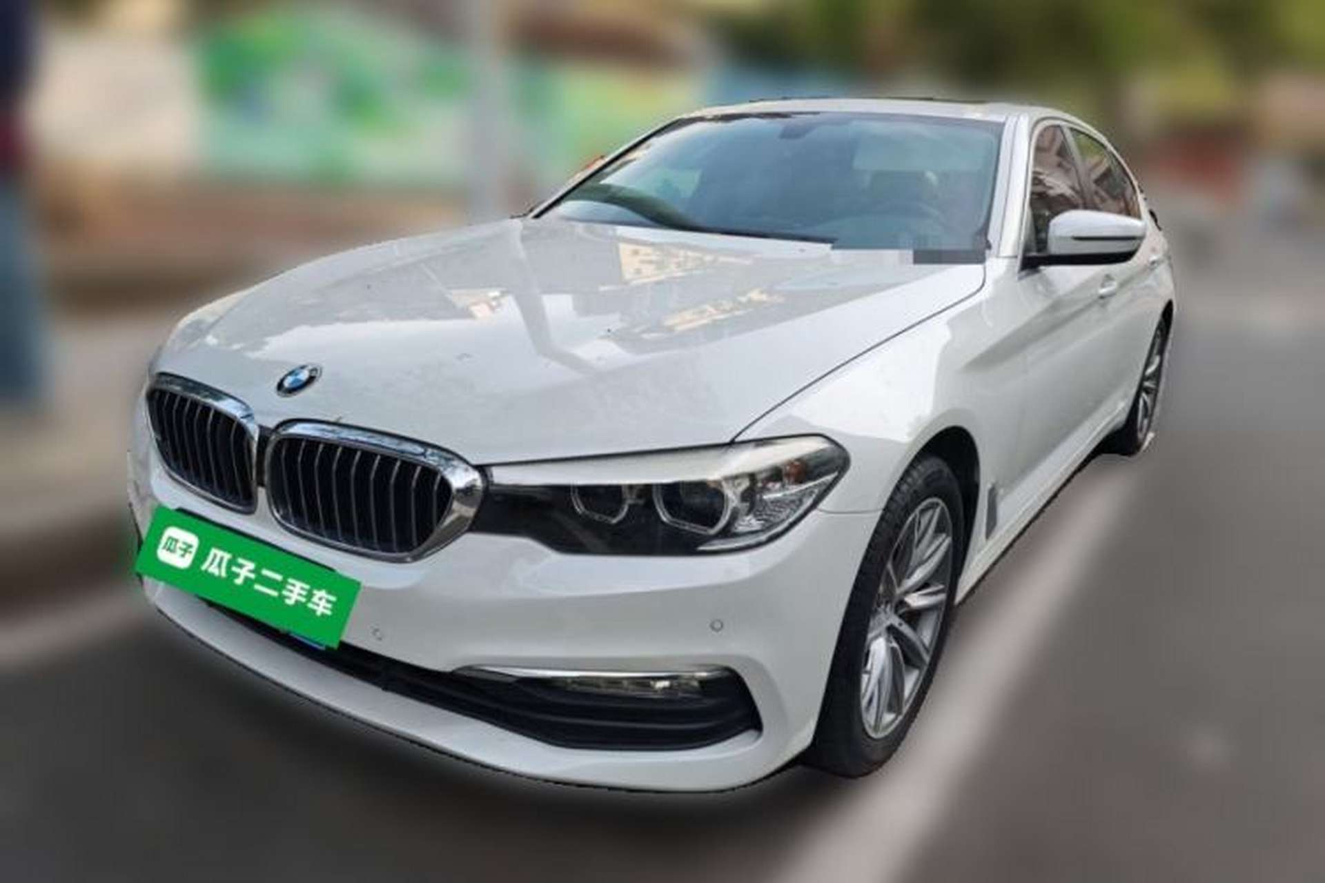 Used BMW 5 Series 2018 528Li Launch Special Edition Front Left 45 Deg