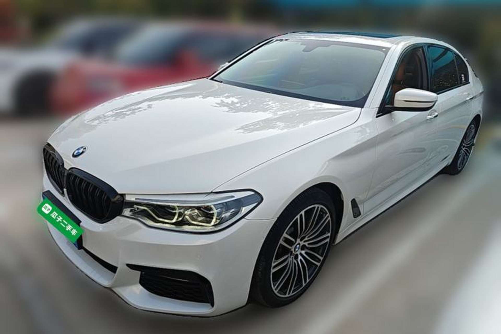 Used BMW 5 Series 2018 Facelifted 530Li Luxury Edition Premium Package Front Left 45 Deg