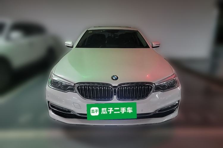 Used BMW 5 Series 2018 Facelifted 530Li Luxury Edition Premium Package Front