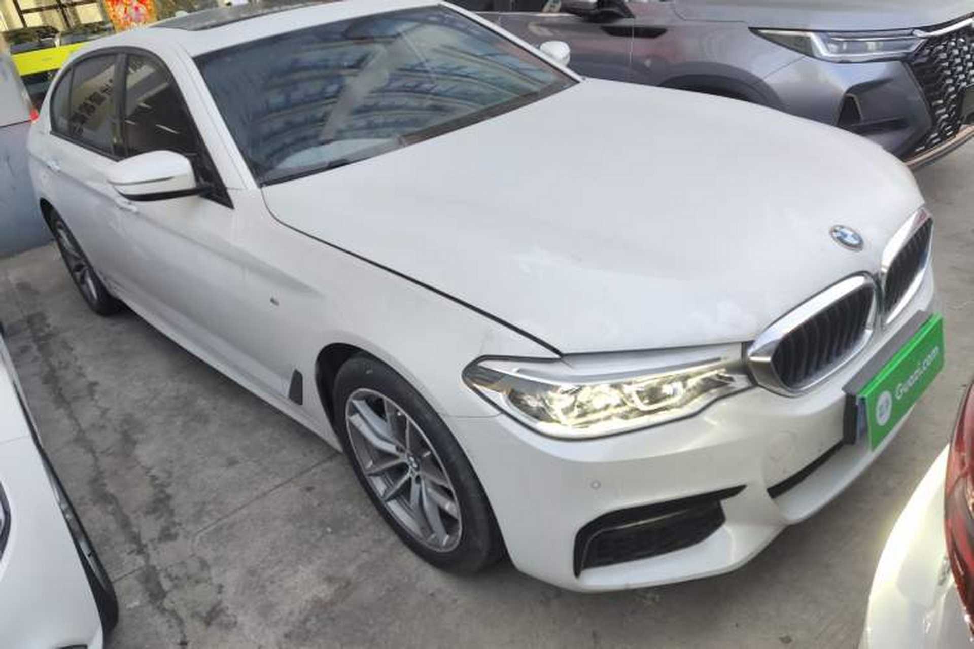 Used BMW 5 Series 2018 525Li M Sport Package Front Right 45 Deg