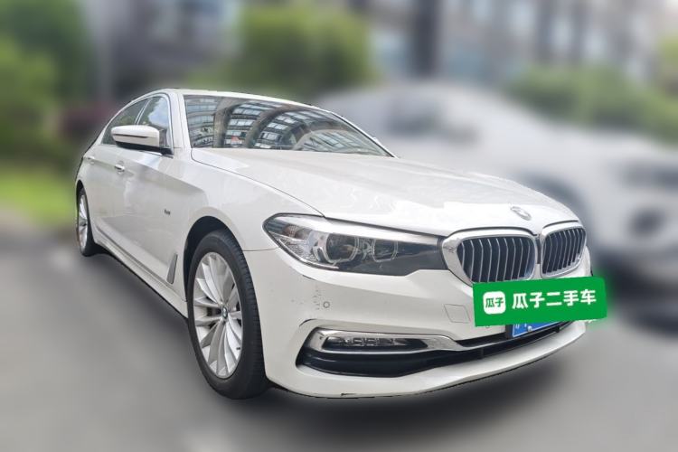 Used BMW 5 Series 2018 Revised Version 530Li Leading Edition Luxury Package Front Right 45 Deg