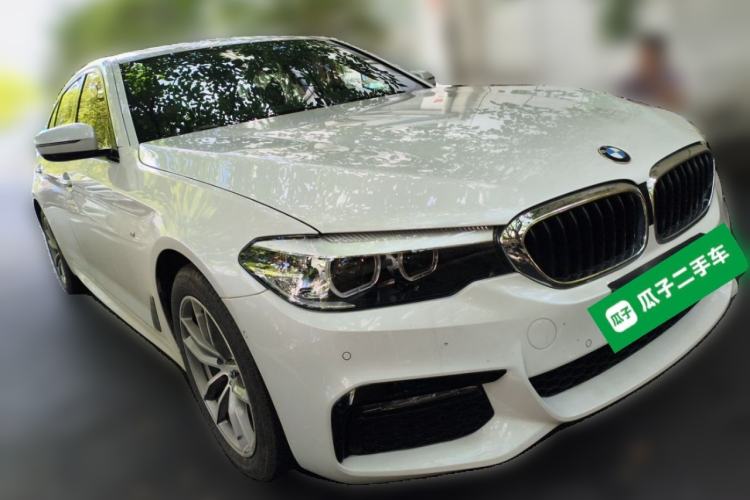 Used BMW 5 Series 2018 525Li M Sport Package Front Right 45 Deg