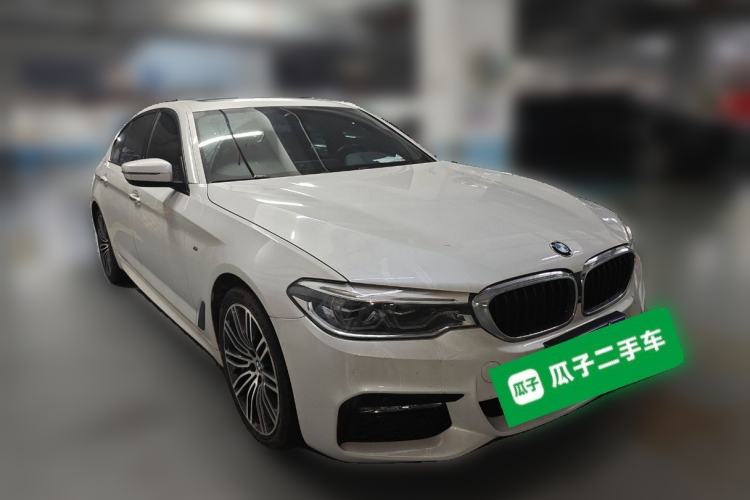 Used BMW 5 Series 2018 Restyled 530Li Luxury Edition M Sport Package Front Right 45 Deg