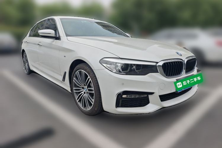 Used BMW 5 Series 2018 Restyled 530Li Leading Edition M Sport Package Front Right 45 Deg