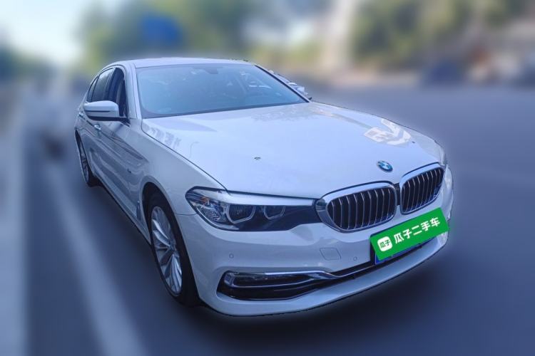 Used BMW 5 Series 2018 Revised Version 530Li Leading Edition Luxury Package Front Right 45 Deg