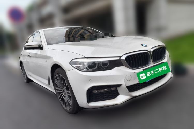 Used BMW 5 Series 2018 Restyled 530Li Leading Edition M Sport Package Front Right 45 Deg