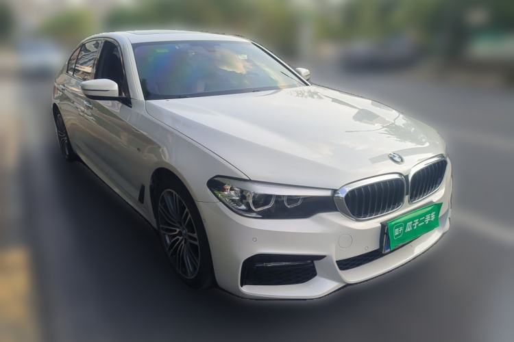 Used BMW 5 Series 2018 Restyled 530Li Leading Edition M Sport Package Front Right 45 Deg