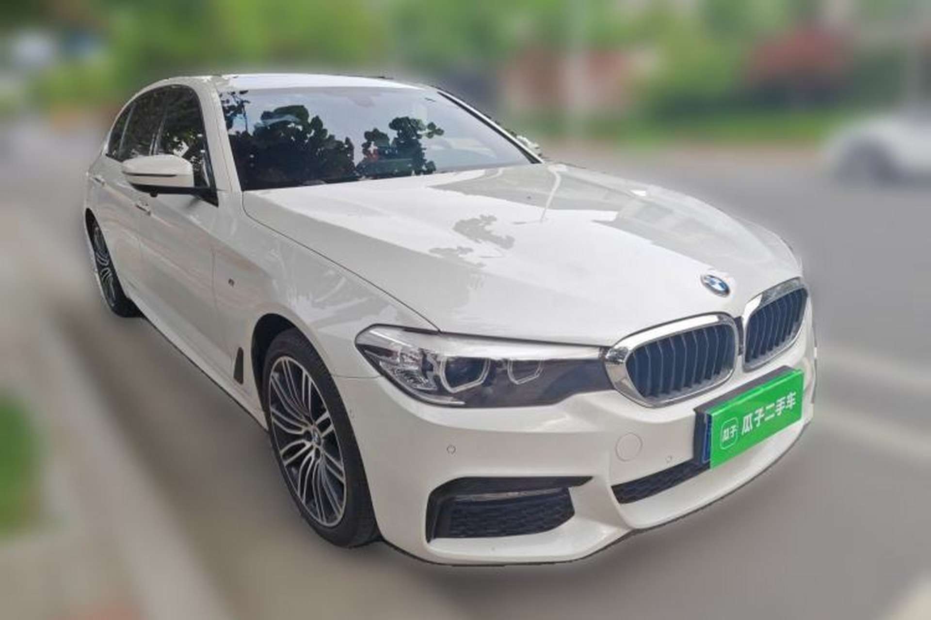 Used BMW 5 Series 2018 Facelifted 530Li xDrive M Sport Package Front Right 45 Deg