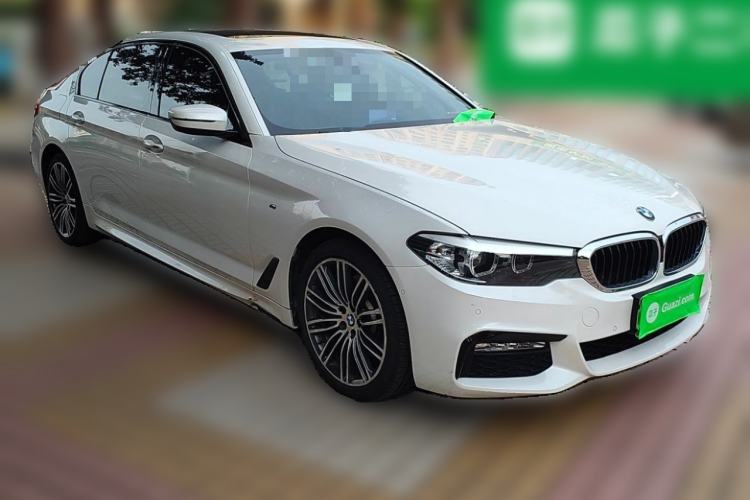 Used BMW 5 Series 2018 530Li Leading Model M Sport Package Front Right 45 Deg