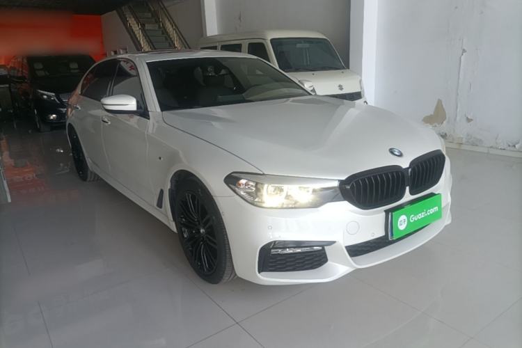 Used BMW 5 Series 2018 525Li M Sport Package Front Right 45 Deg