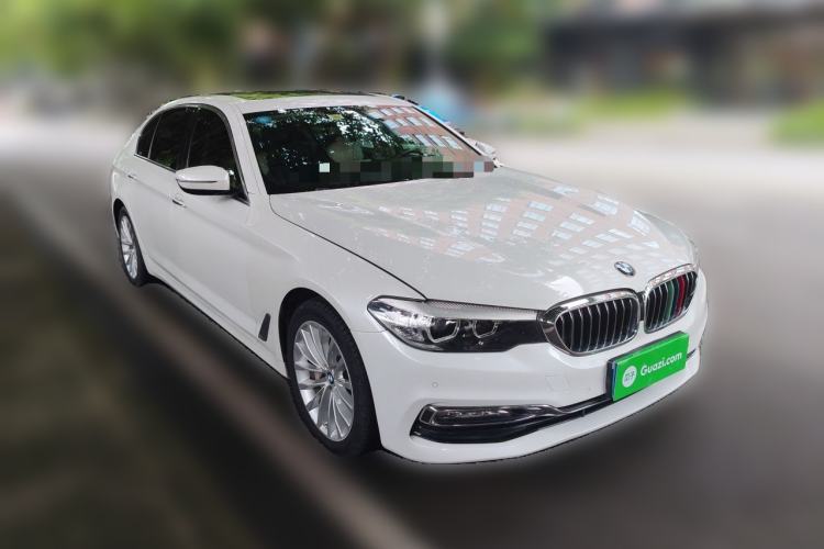 Used BMW 5 Series 2018 Revised Version 530Li Leading Edition Luxury Package Front Right 45 Deg