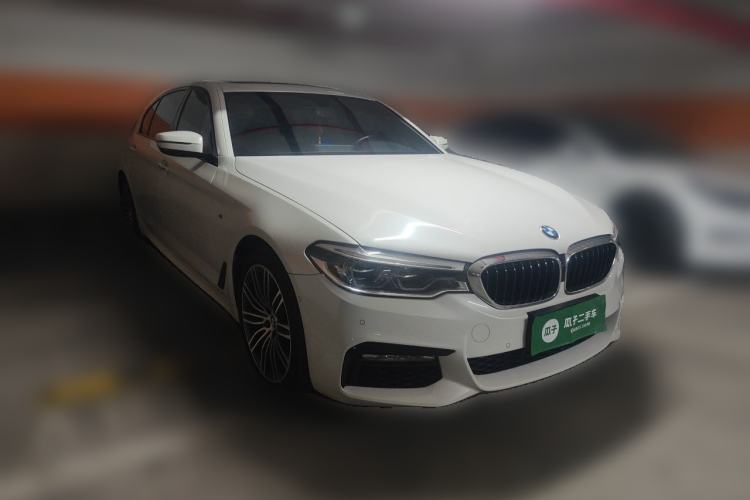 Used BMW 5 Series 2018 Restyled 530Li Leading Edition M Sport Package Front Right 45 Deg