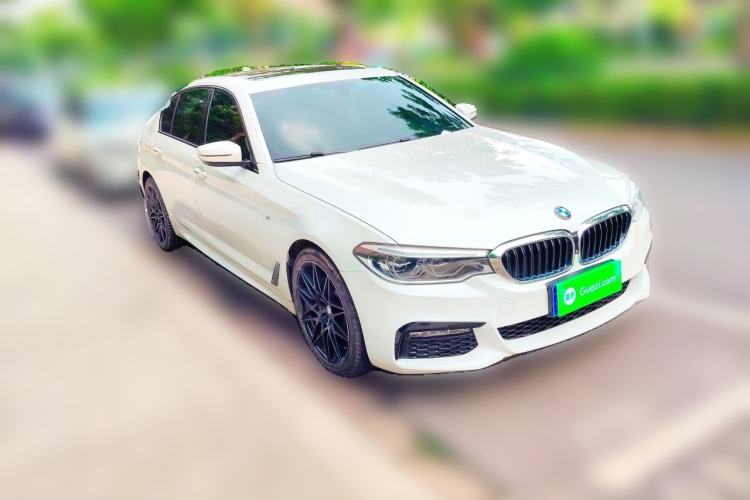 Used BMW 5 Series 2018 Restyled 530Li Leading Edition M Sport Package Front Right 45 Deg